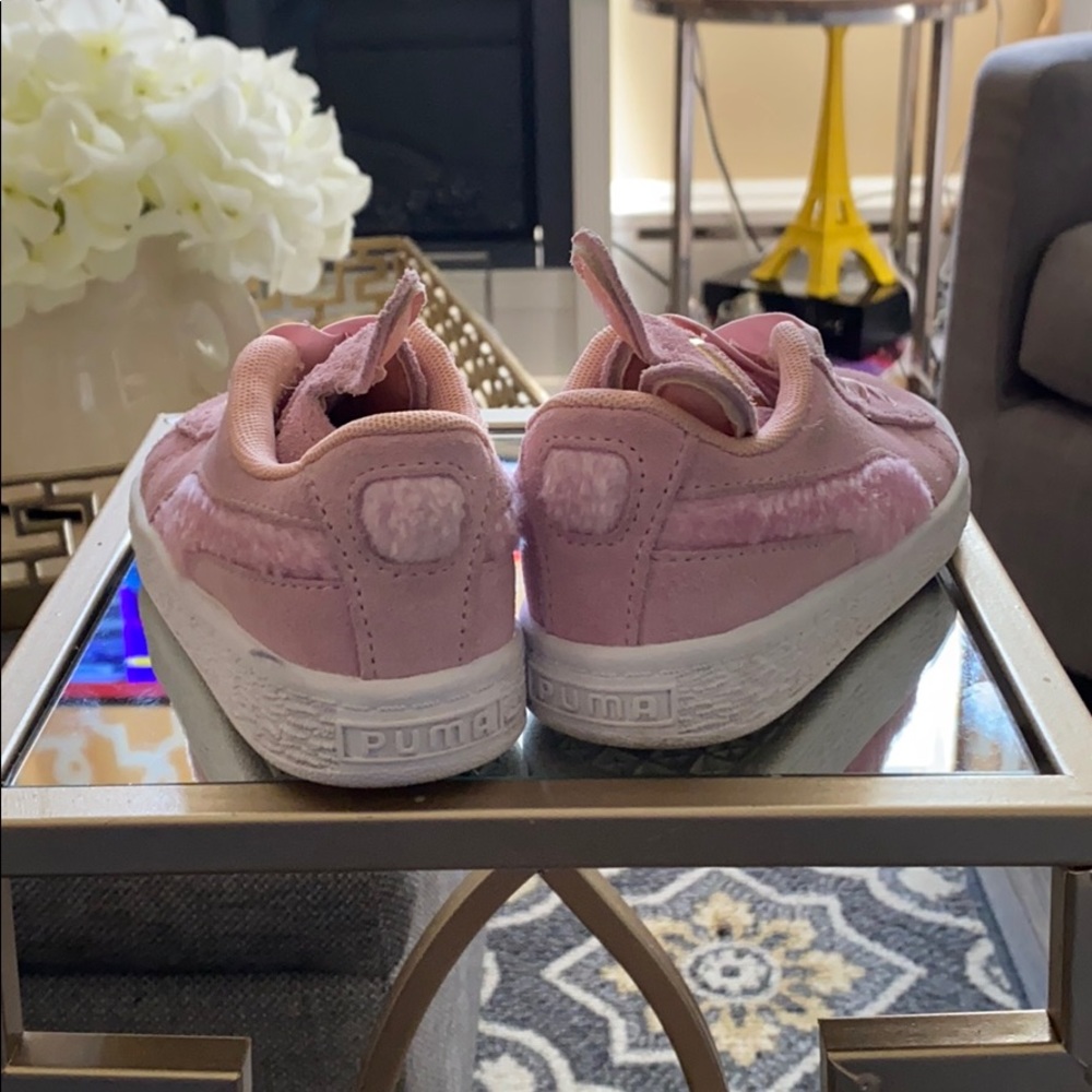 Shoes - Picture 4 of 4